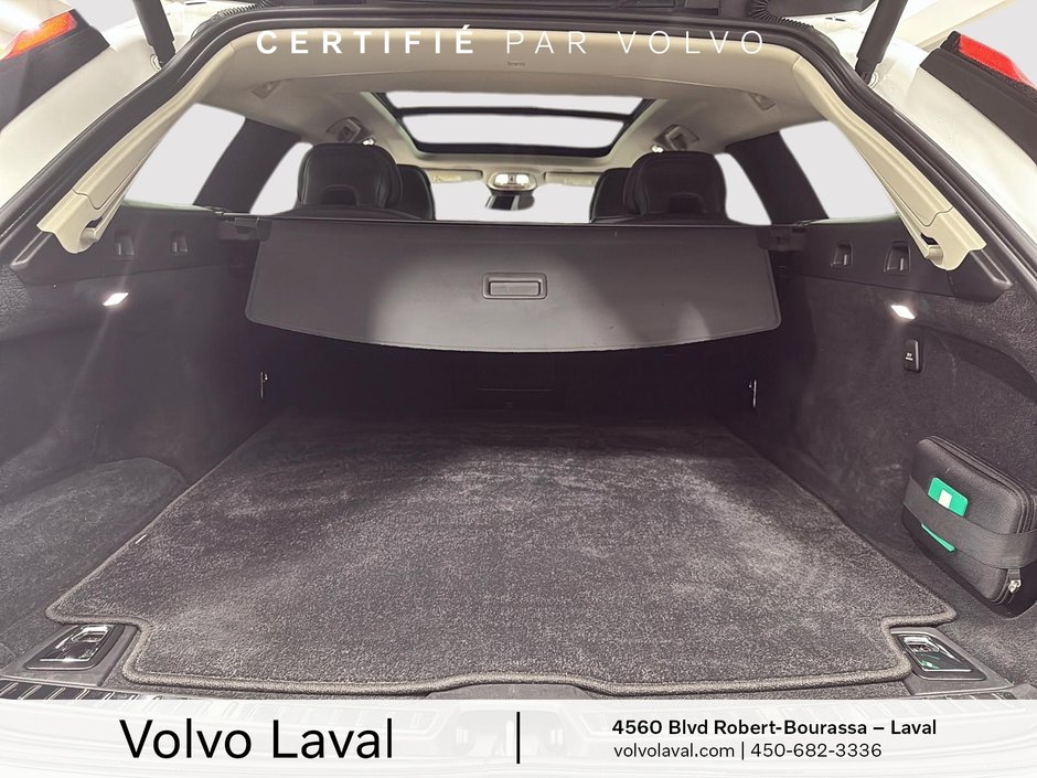 Volvo V90 Cross Country Ultimate 2023-18