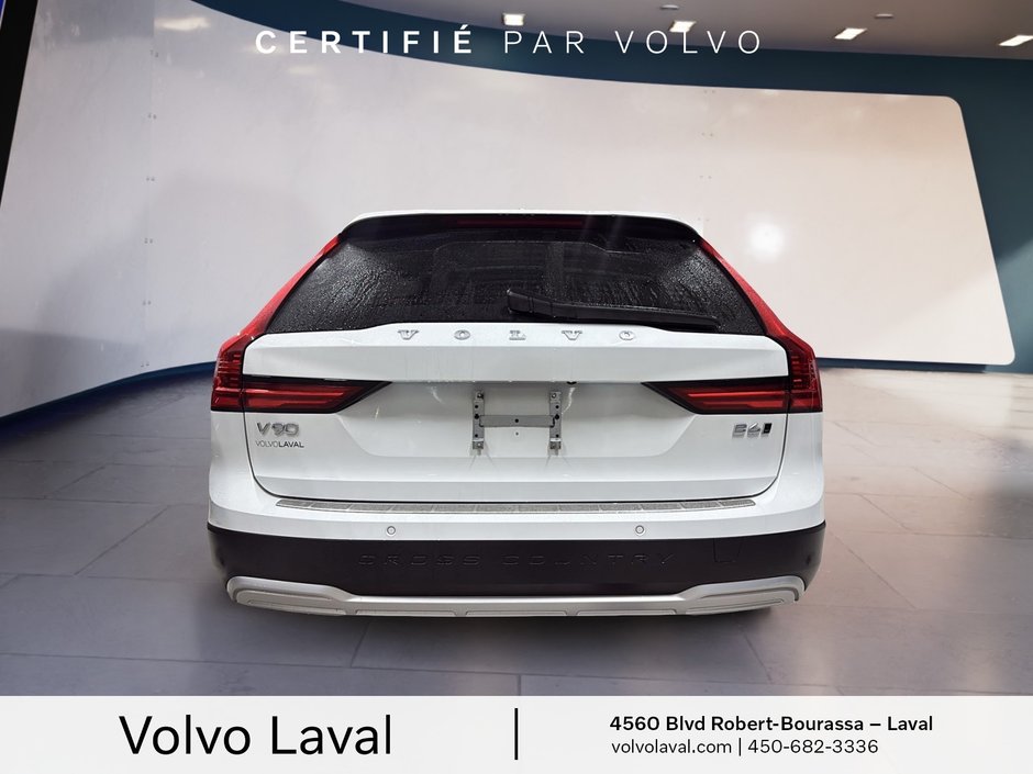 Volvo V90 Cross Country Ultimate 2023-3