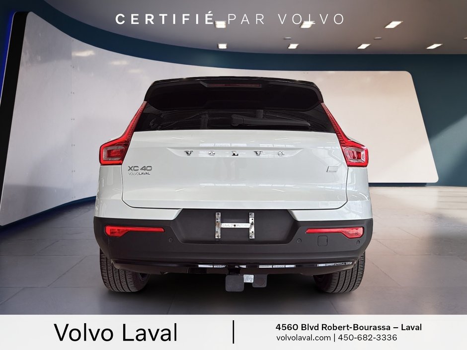 Volvo XC40 BASE 2021-4