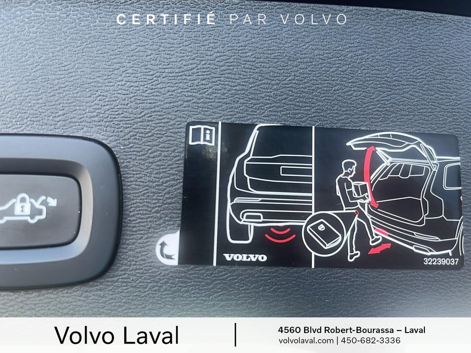 Volvo XC40 Recharge Pure Electric Ultimate 2022-21