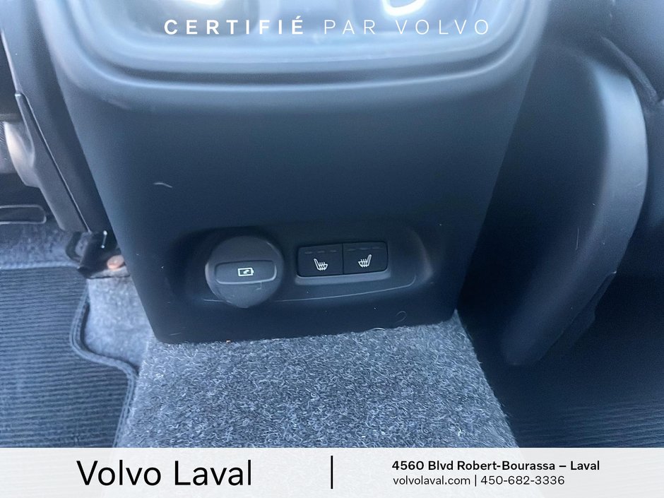 Volvo XC40 Recharge Pure Electric Ultimate 2022-19