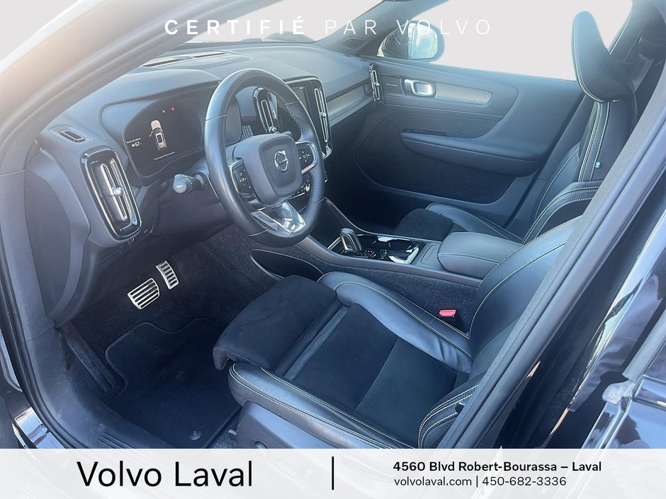 Volvo XC40 Recharge Pure Electric Ultimate 2022-8