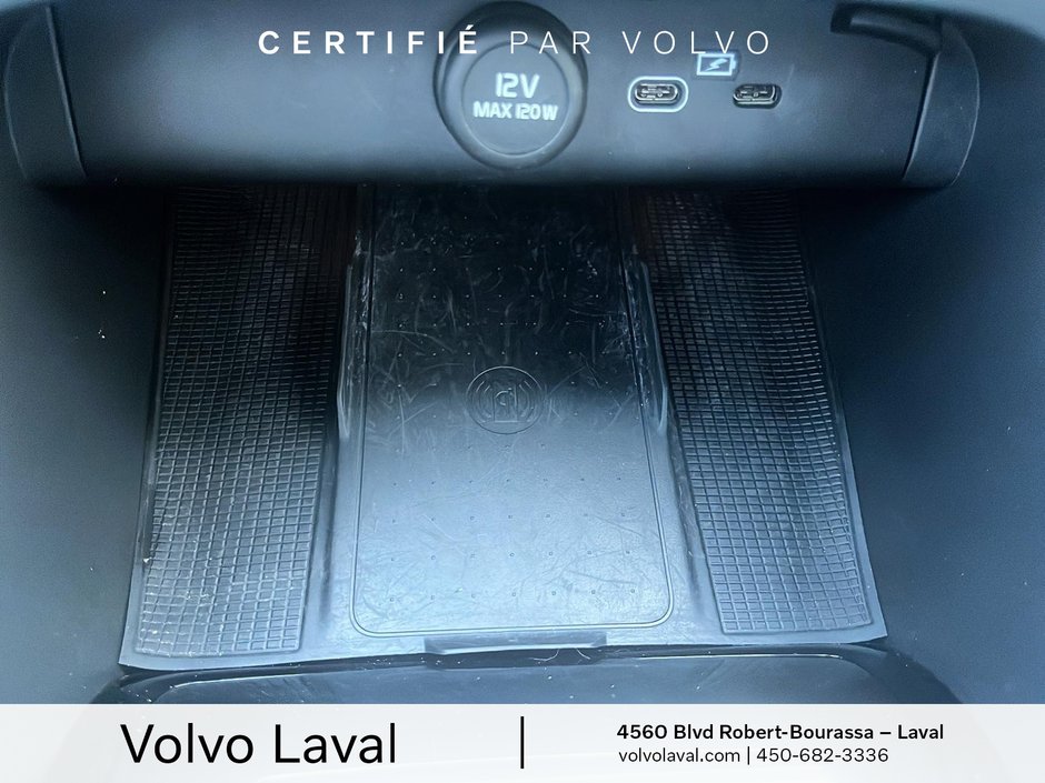 Volvo XC40 Recharge Pure Electric Ultimate 2022-15