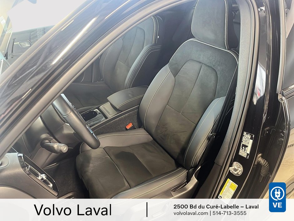 Volvo XC40 Recharge Pure Electric Plus 2022-9