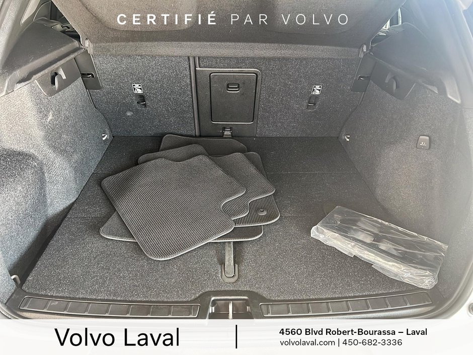 Volvo XC40 Recharge Pure Electric Ultimate 2023-19