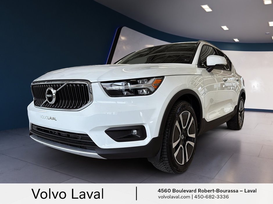 Volvo XC40 Momentum 2020 à Laval, Québec