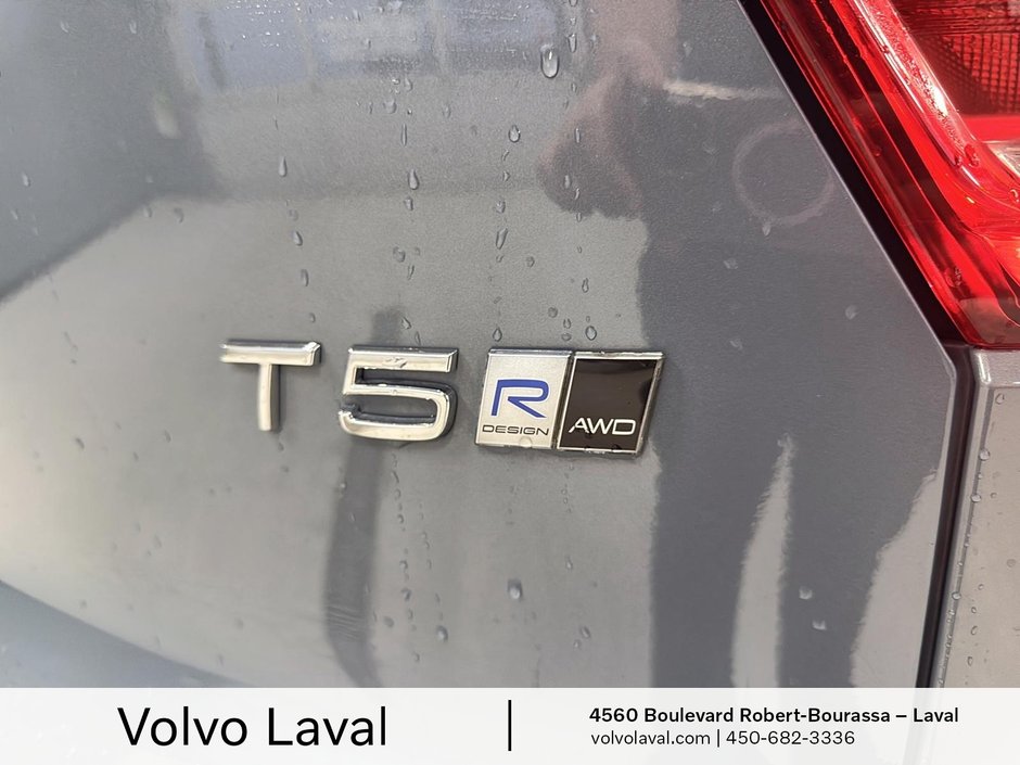 Volvo XC40 R-Design 2020-19