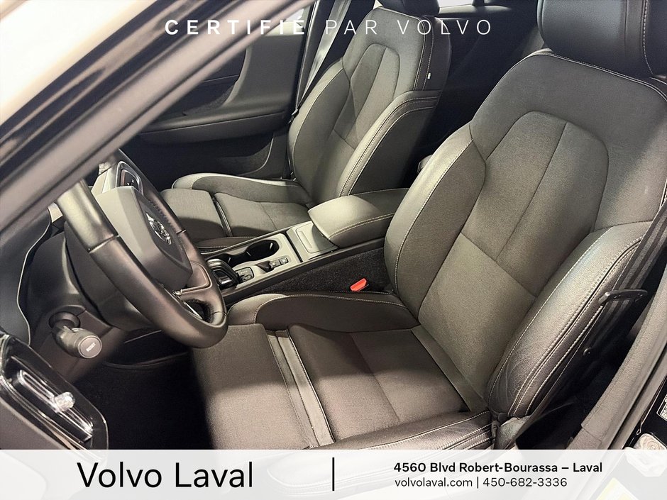 2020 Volvo XC40 Momentum-5