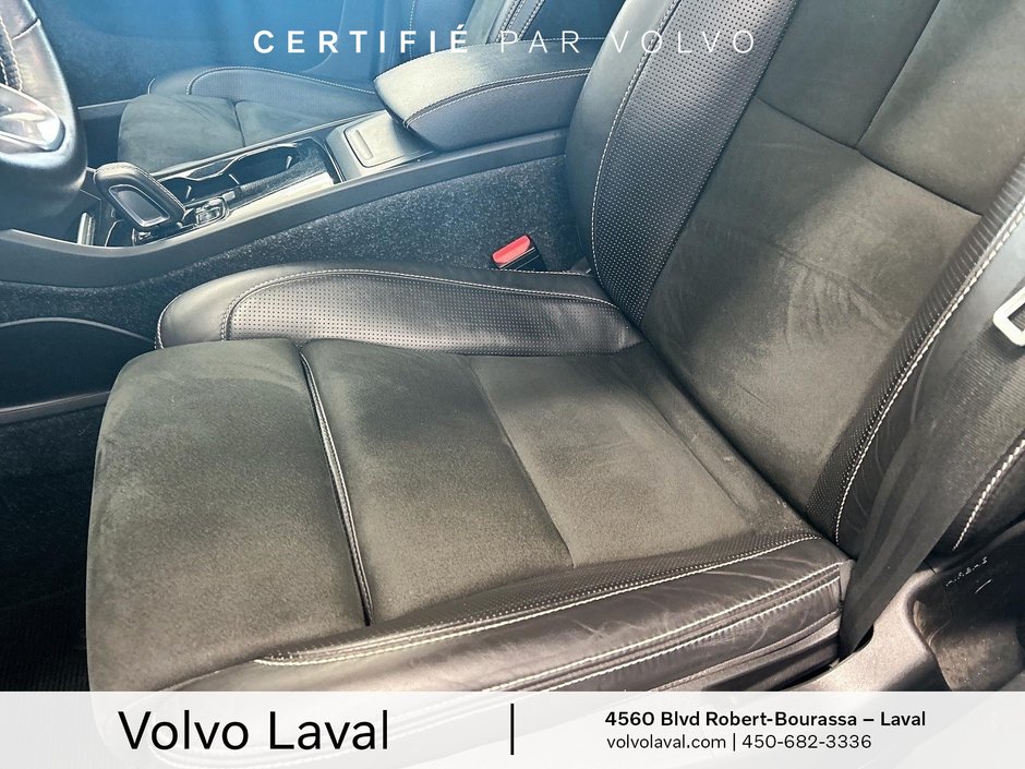 Volvo XC40 Recharge Pure Electric BASE 2021-7