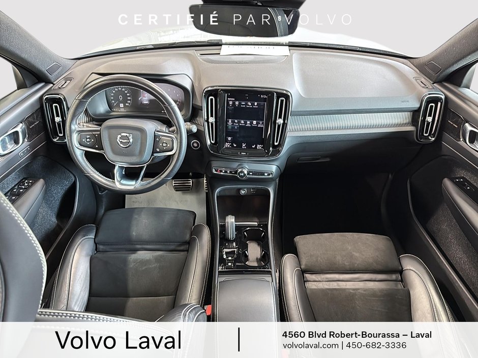 Volvo XC40 R-Design 2021-18