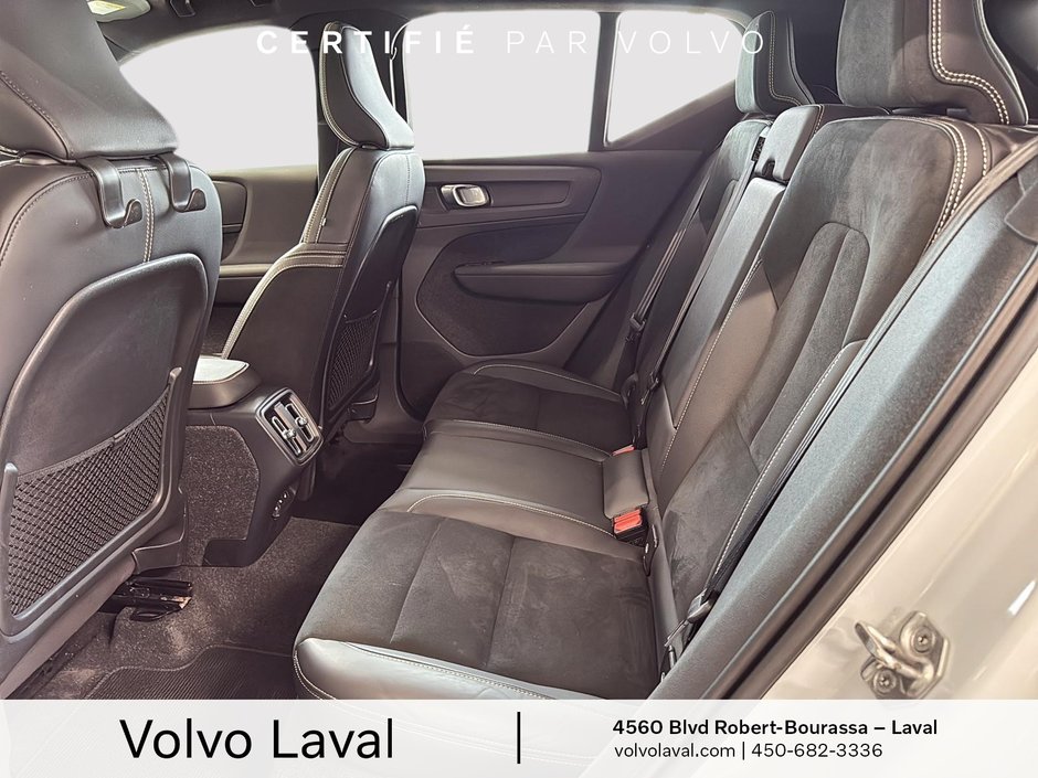 Volvo XC40 R-Design 2021-19