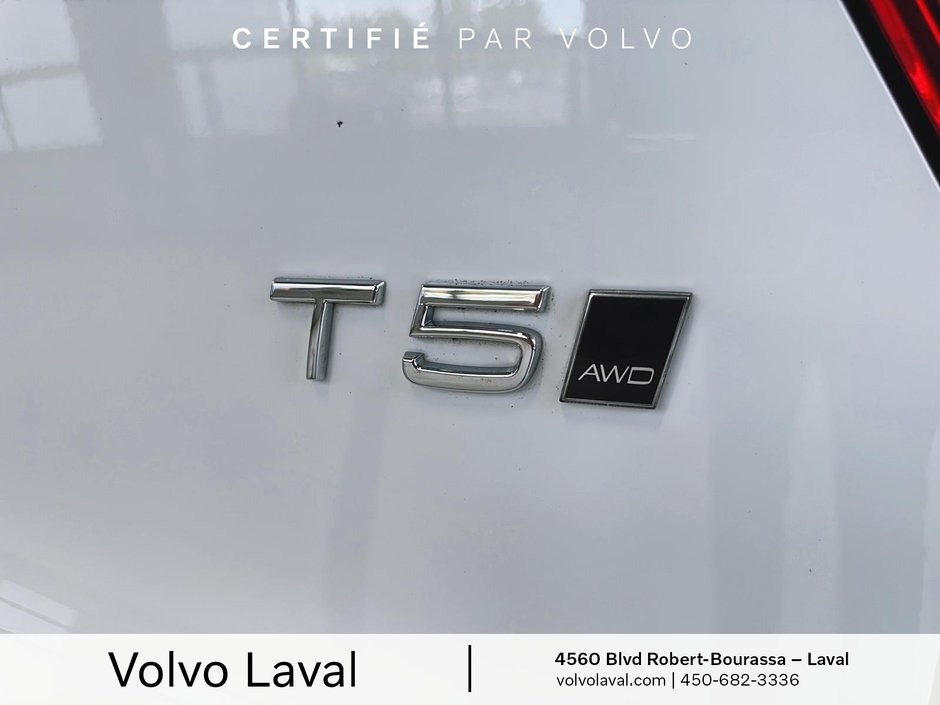 Volvo XC40 Momentum 2021-21