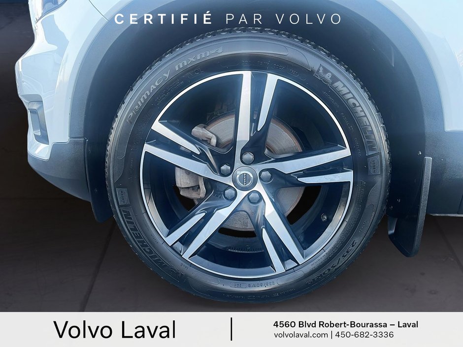 Volvo XC40 R-Design 2022-3