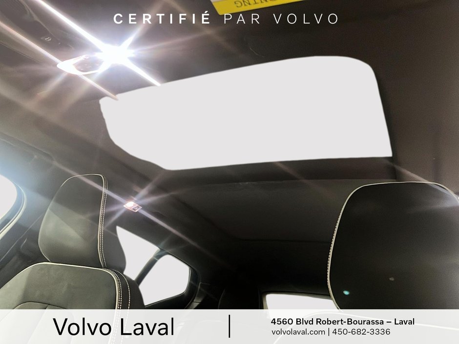 Volvo XC40 R-Design 2022-18