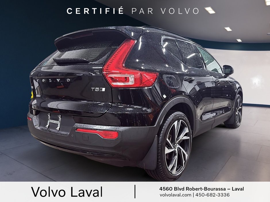 Volvo XC40 R-Design 2022-3