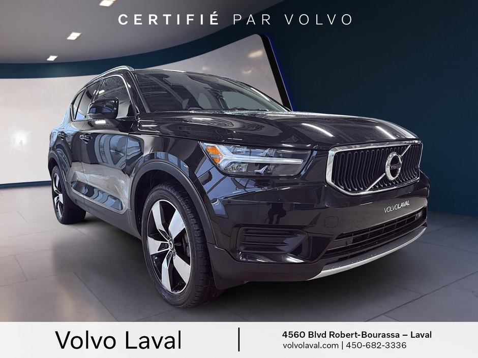 Volvo XC40 Momentum 2022-2