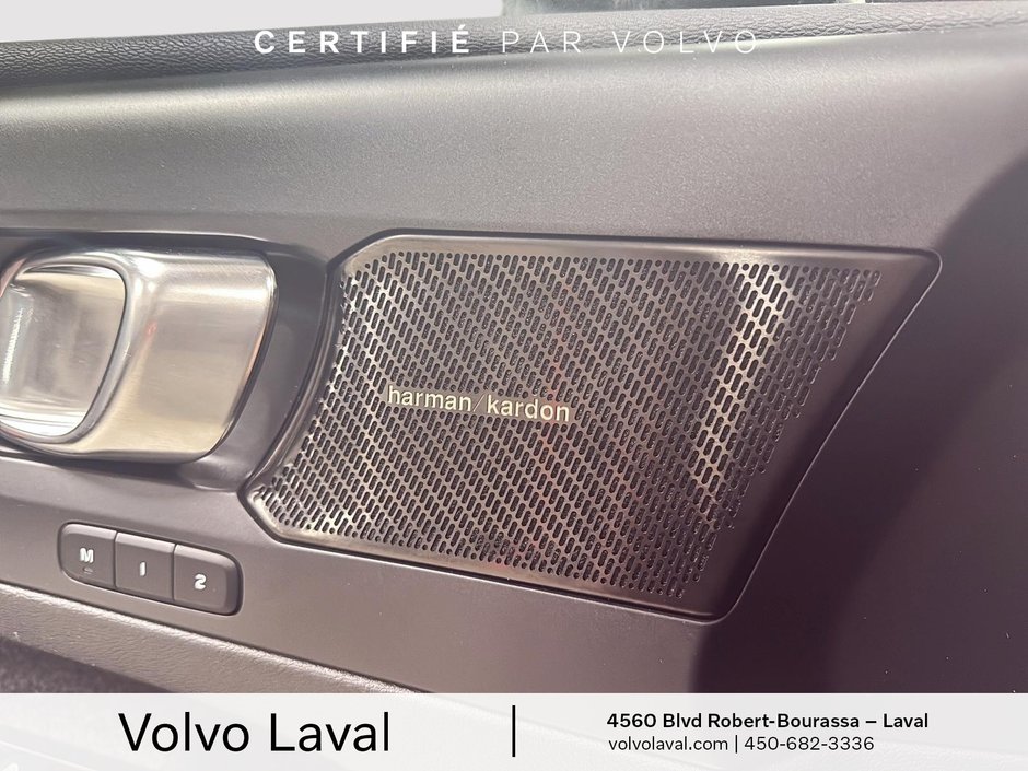 Volvo XC40 R-Design 2022-12