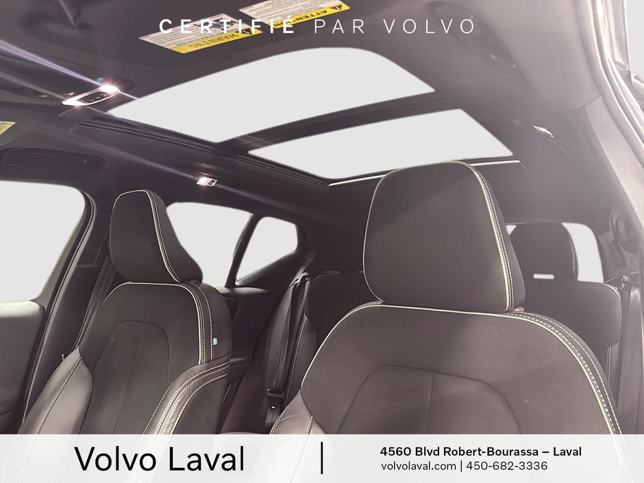 Volvo XC40 R-Design 2022-8