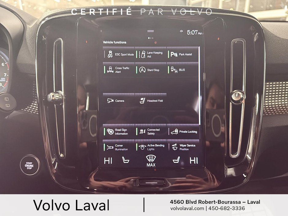 Volvo XC40 R-Design 2022-15