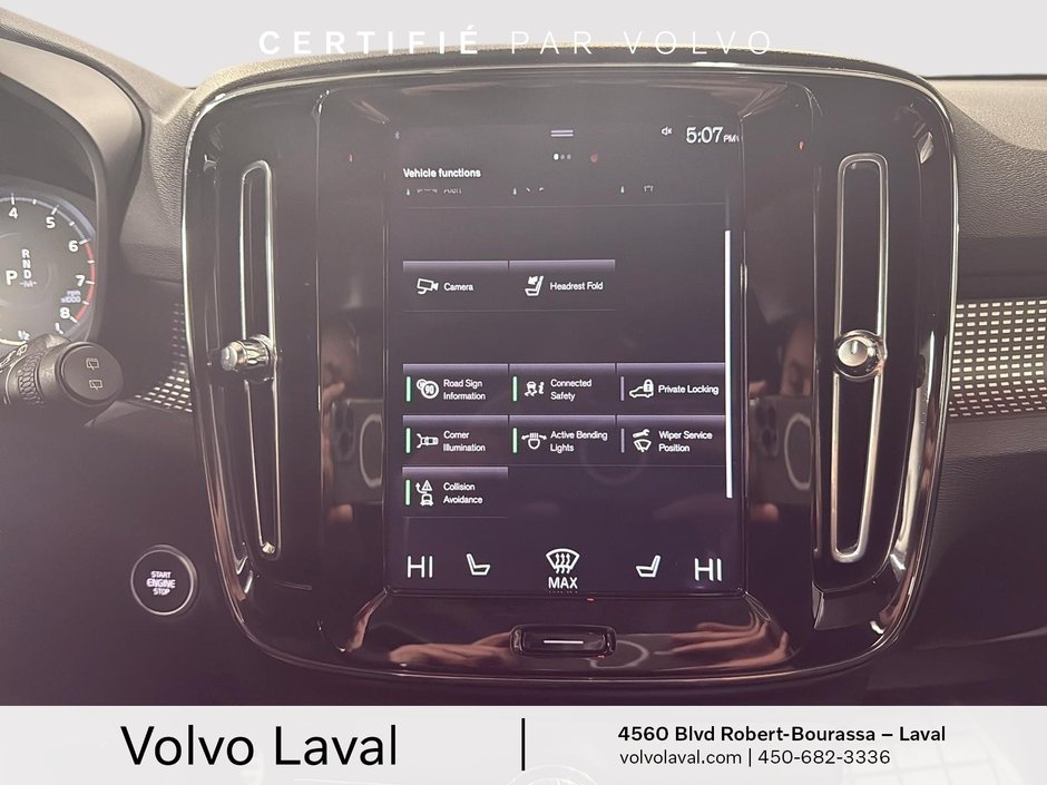 Volvo XC40 R-Design 2022-16