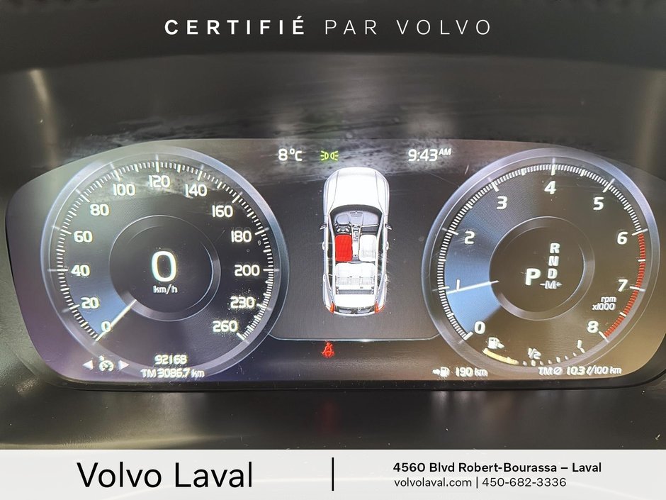 2022 Volvo XC40 R-Design-12