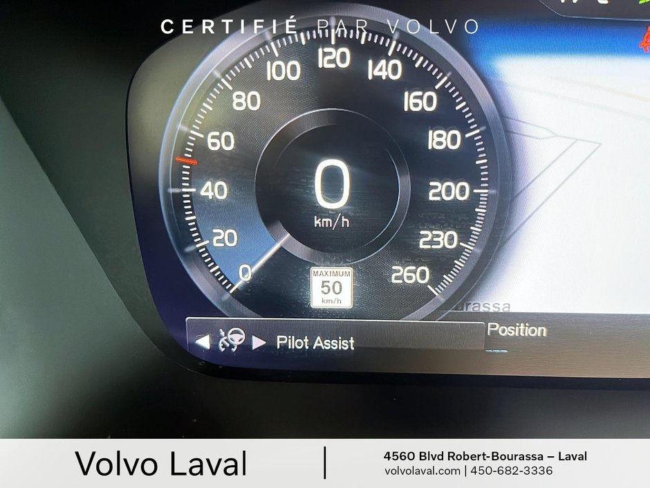 Volvo XC40 R-Design 2022-12