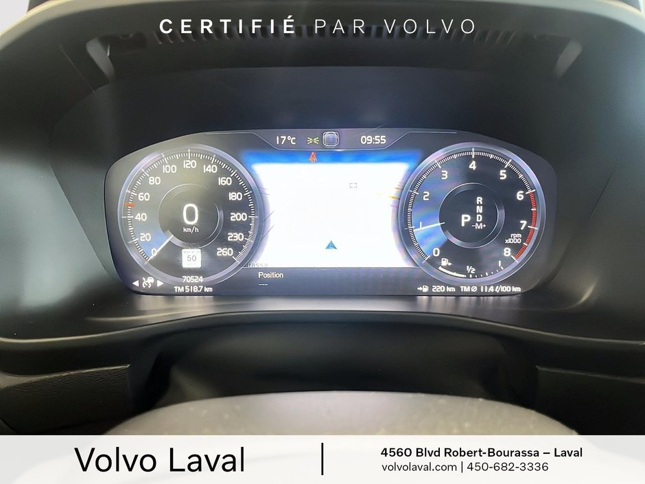 Volvo XC40 R-Design 2022-11