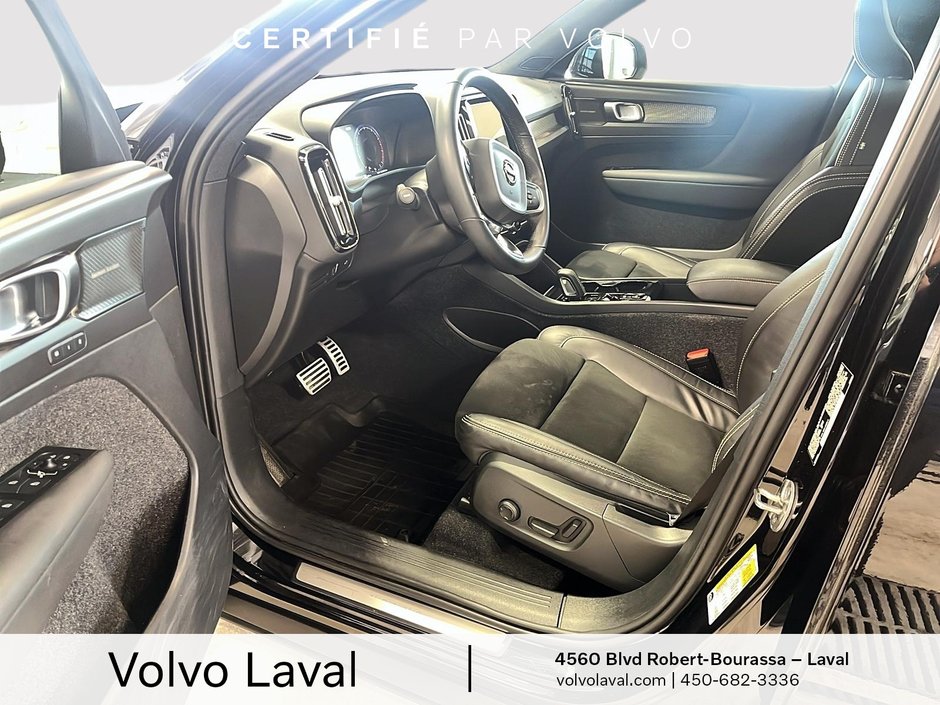 Volvo XC40 R-Design 2022-8