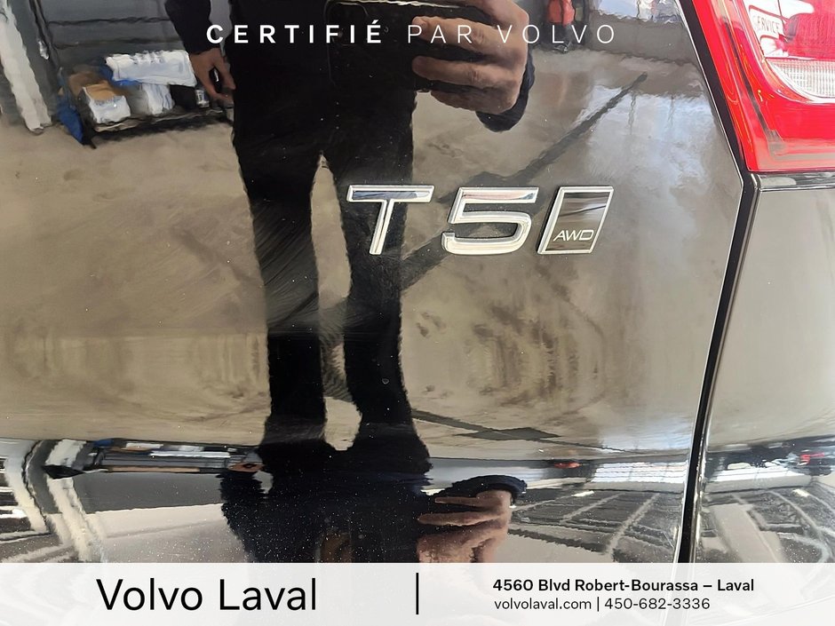 Volvo XC40 R-Design 2022-21