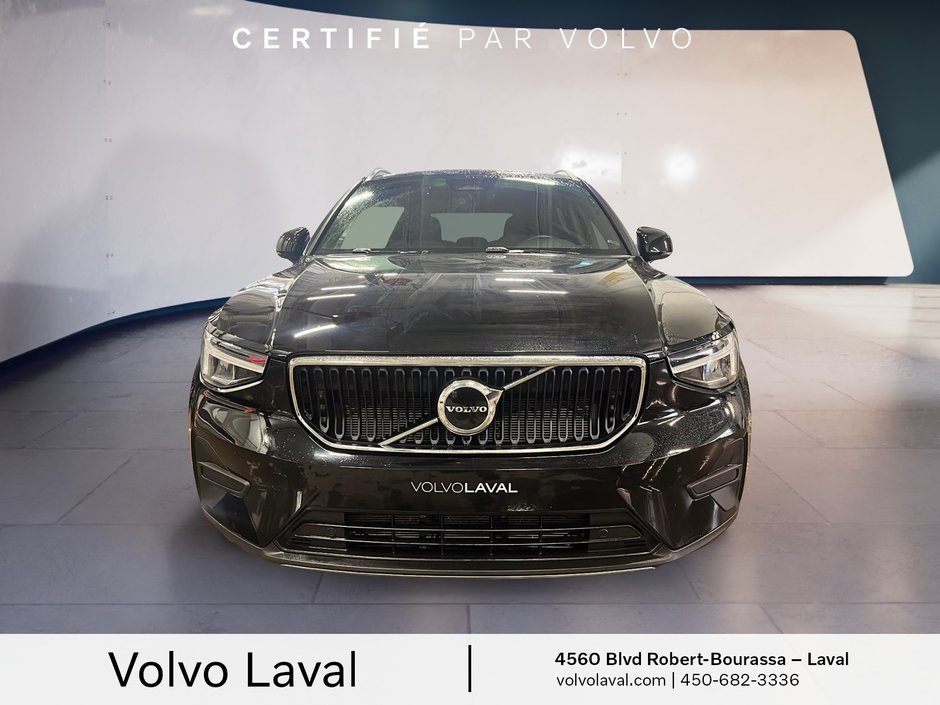 Volvo XC40 Core 2023-1