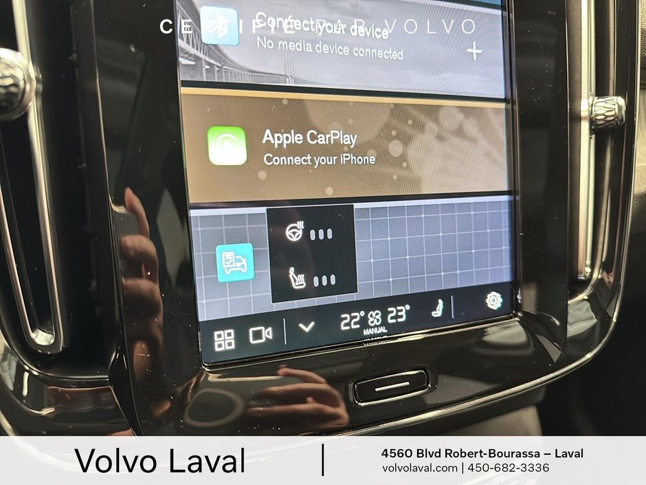 Volvo XC40 Ultimate Dark Theme 2024-16