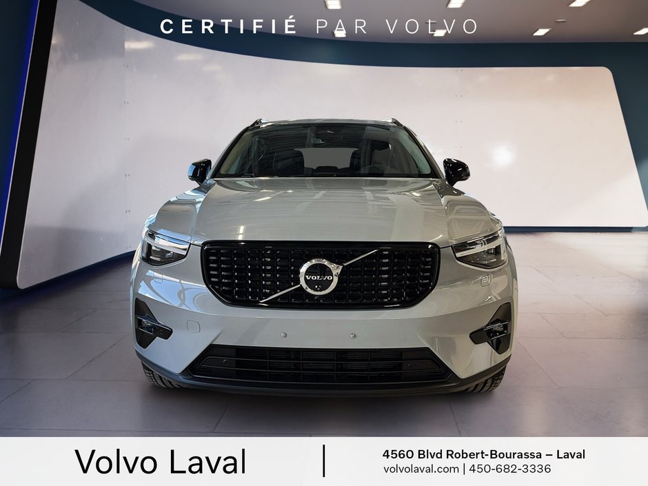 2025 Volvo XC40 Ultra Dark Theme-1