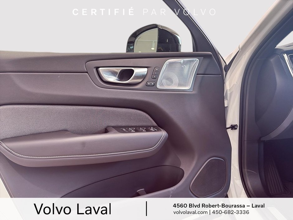 2025 Volvo XC60 Plug-In Hybrid Polestar Engineered-9