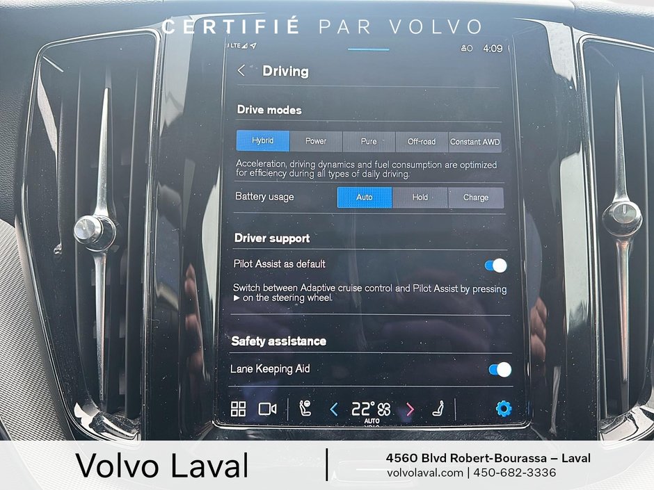 2022 Volvo XC60 Recharge R-Design-11