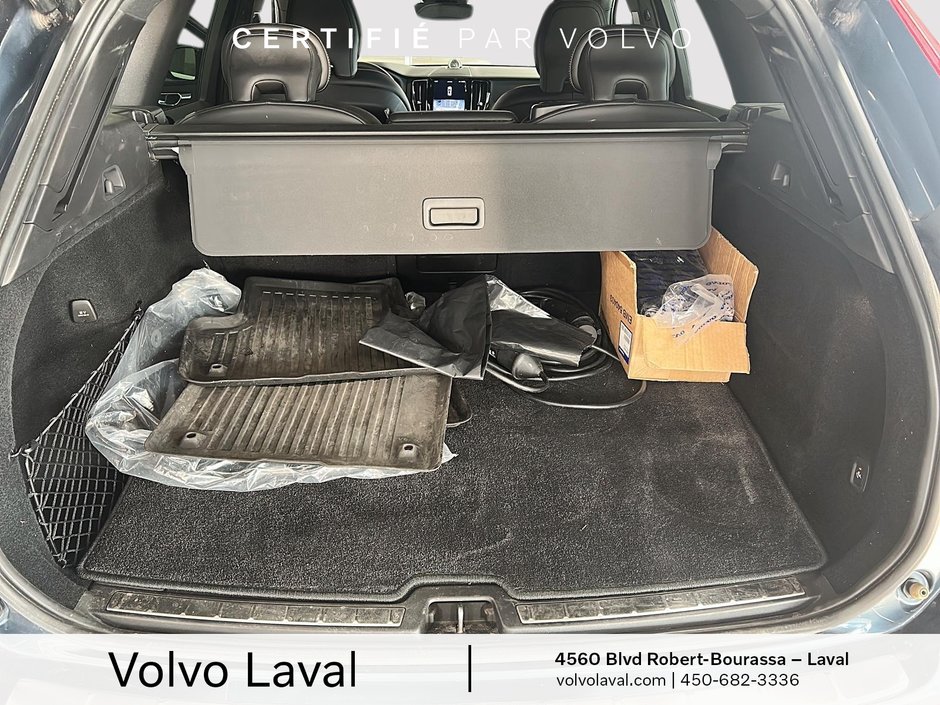 2022 Volvo XC60 Recharge R-Design-20