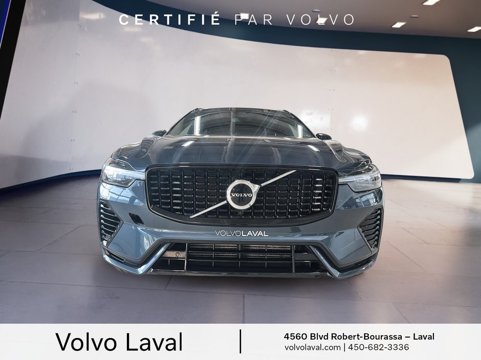 2022 Volvo XC60 Recharge R-Design-1