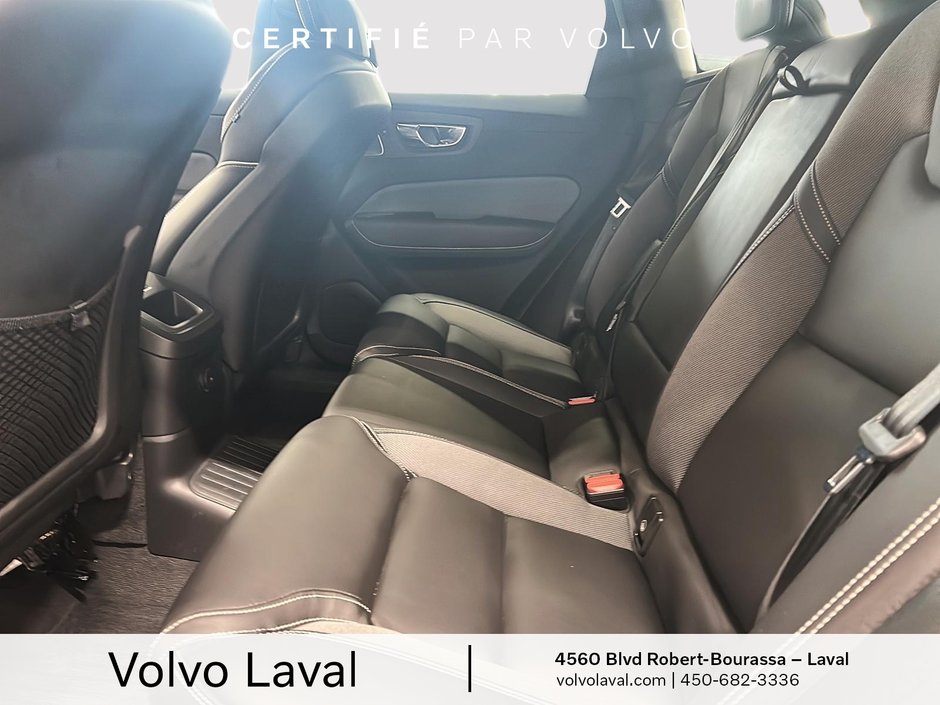 2022 Volvo XC60 Recharge R-Design-9