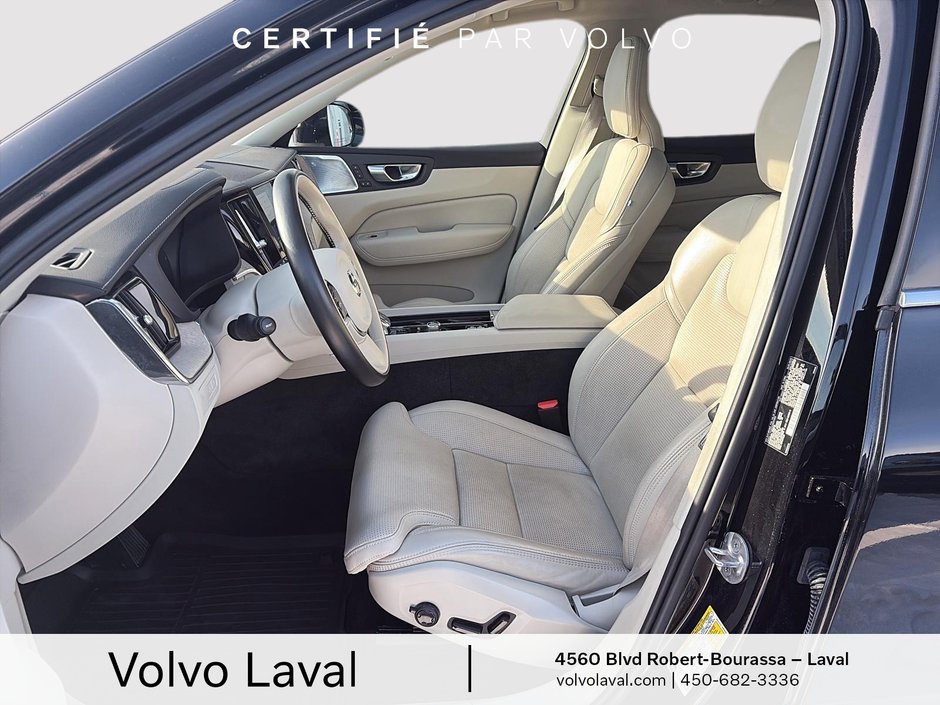 Volvo XC60 Recharge Ultimate Bright Theme 2023-9