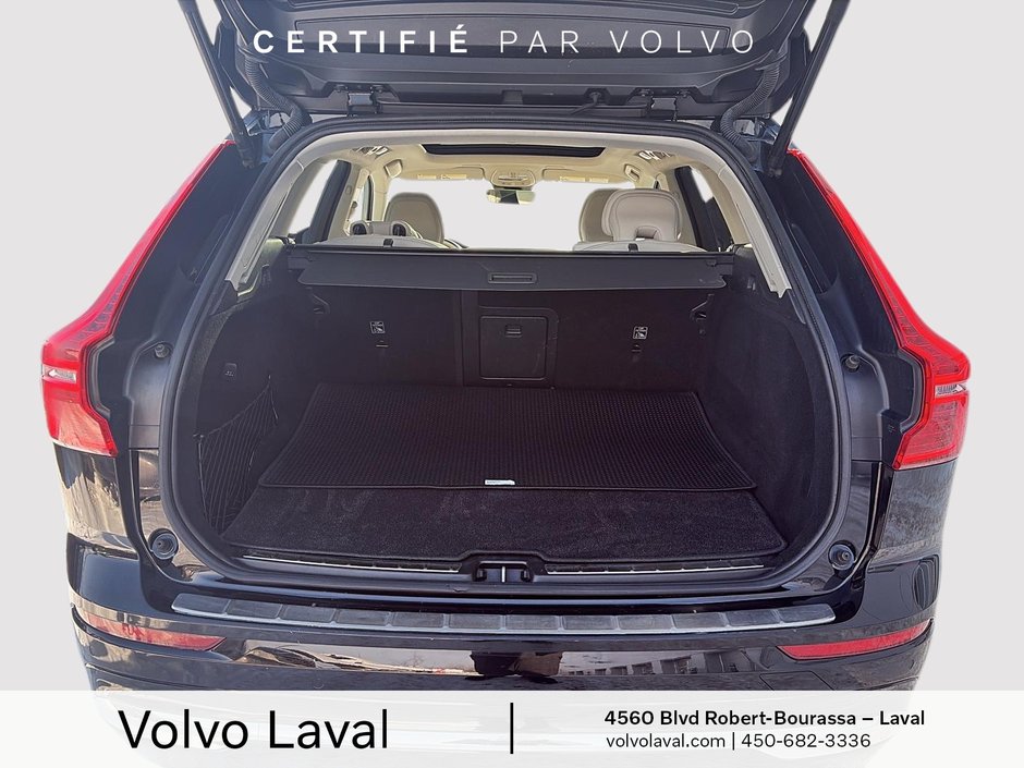 Volvo XC60 Recharge Ultimate Bright Theme 2023-26