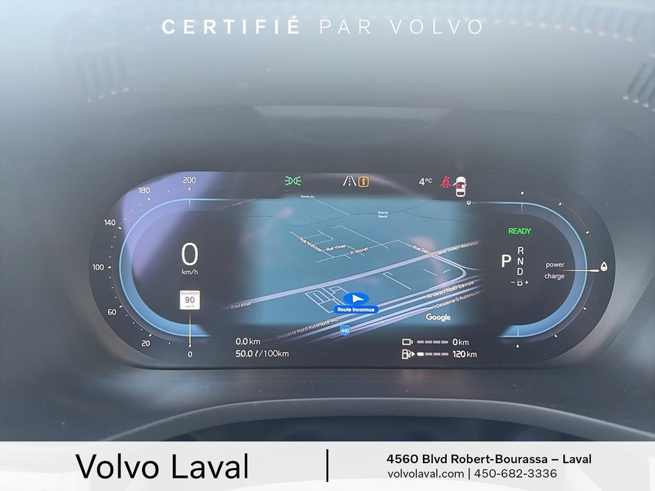Volvo XC60 Recharge Ultimate Bright Theme 2023-15