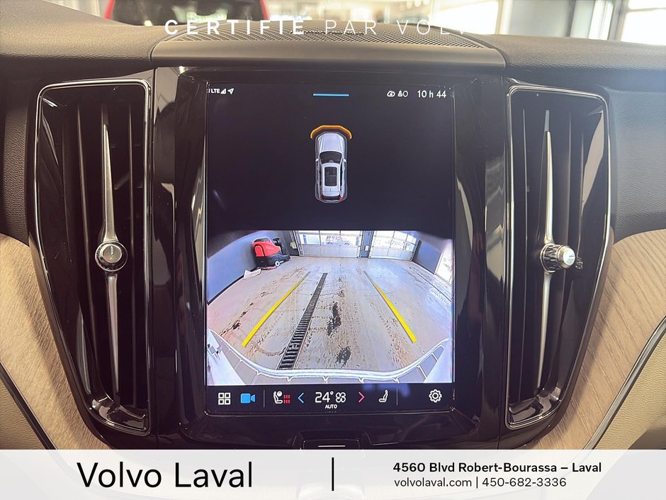 Volvo XC60 Recharge Plus Dark Theme 2024-15