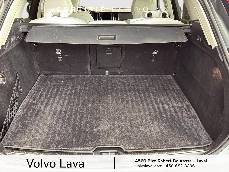 Volvo XC60 Inscription Expression 2021-20