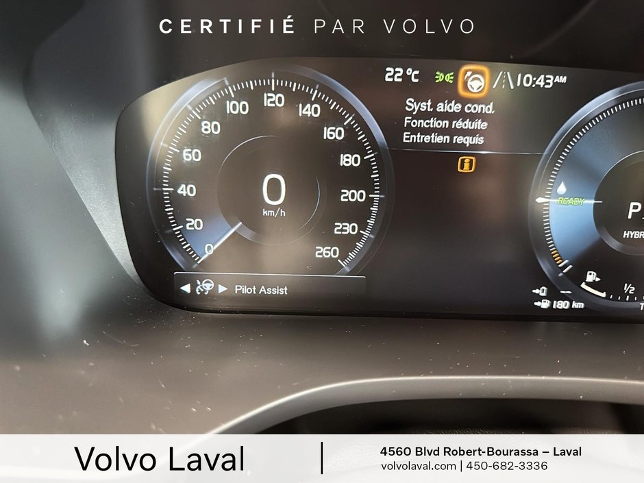 Volvo XC60 R-Design 2021-13