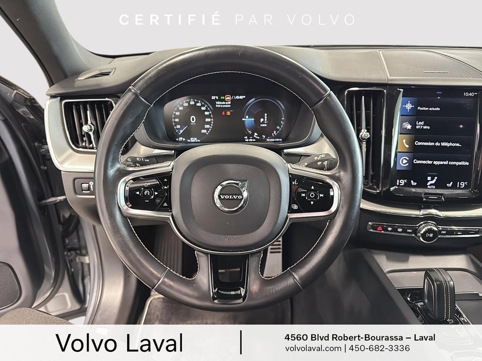 Volvo XC60 R-Design 2021-7