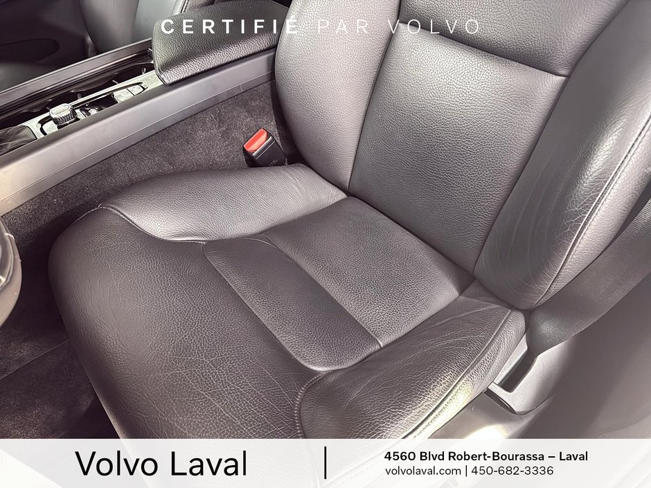 Volvo XC60 Momentum 2021-6