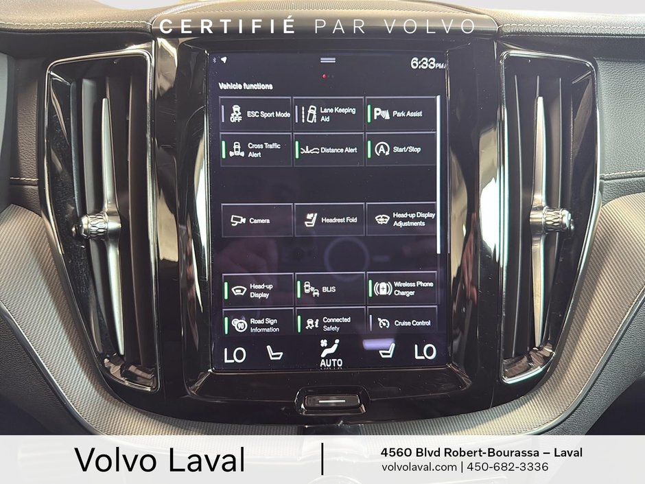 Volvo XC60 R-Design 2021-16