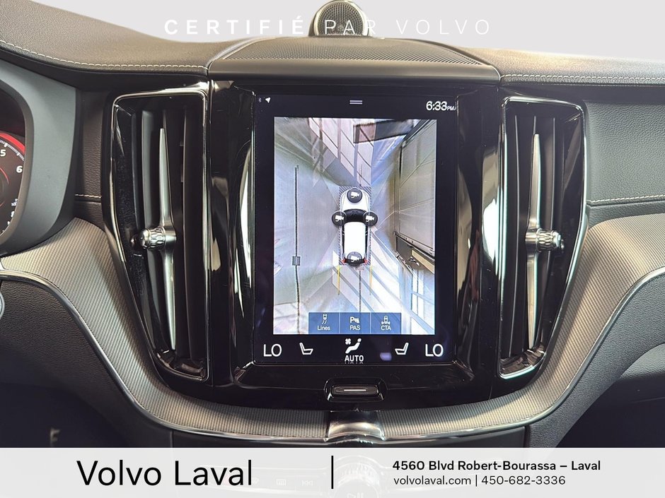 Volvo XC60 R-Design 2021-13