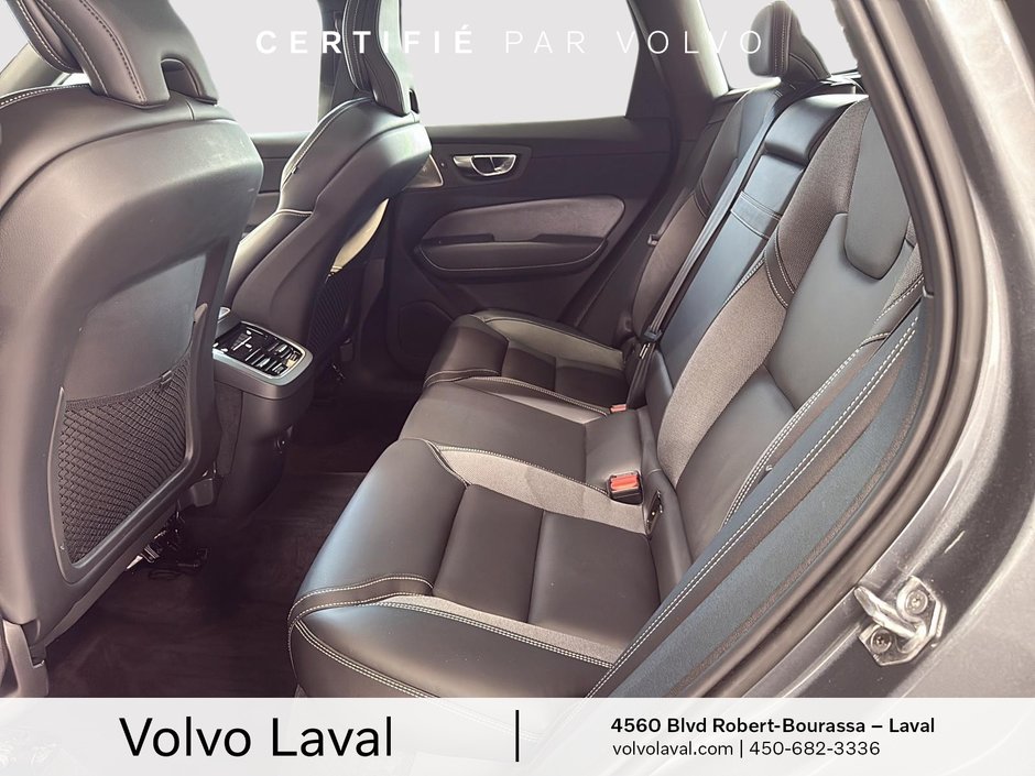 Volvo XC60 R-Design 2021-19