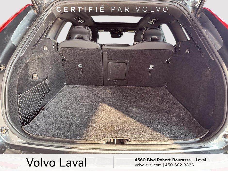 Volvo XC60 R-Design 2021-22