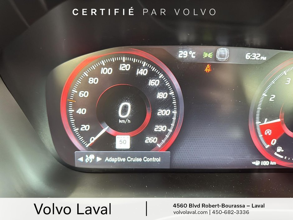 Volvo XC60 R-Design 2021-11
